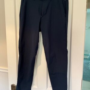 Lululemon Size 32 mens navy blue pants